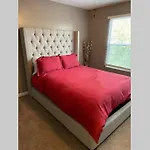Entire Residential Home -Omaha