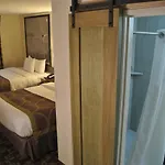 402 Hotel