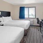 Super 8 By Wyndham Omaha I-80 West