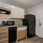 Mainstay Suites Omaha Old Mill