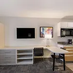 Mainstay Suites Omaha Old Mill