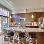 Downtown Condo With Rooftop Patio And City Views!
