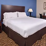 Holiday Inn Express & Suites Central Omaha By Ihg