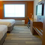 Holiday Inn Express & Suites Omaha - Millard Area By Ihg