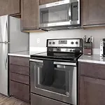 Landing Modern Apartment With Amazing Amenities