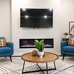 Luxury 3-Bedroom Townhome - Spectacular Views
