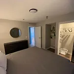 Aksarben Living-Cozy 1 Bdrm 1 Ba