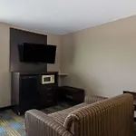 The Inn&Suites Sw Omaha