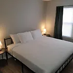 Aksarben Gem-Easy Access To I-80