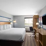 The Inn & Suites Omaha Near Zoo
