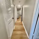Joslyn 12-Newly Remodeled 1 Bdrm