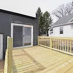Little Italy Retreat Self-Check-In, 2Br, Smart Tv