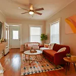 Little Italy Retreat Self-Check-In, 2Br, Smart Tv