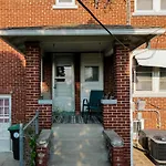 Stylish 2 Bed Retro Retreat
