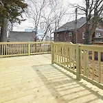 Little Italy Retreat Self-Check-In, 2Br, Smart Tv