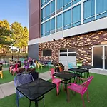 Comfort Inn & Suites Omaha Central