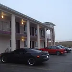 Townhouse Inn & Suites Omaha