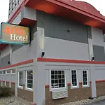 402 Hotel