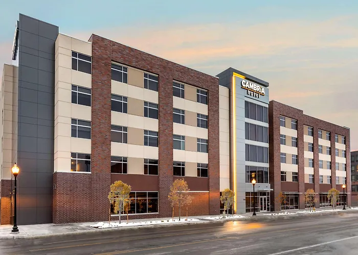 Cambria Hotel Omaha Downtown