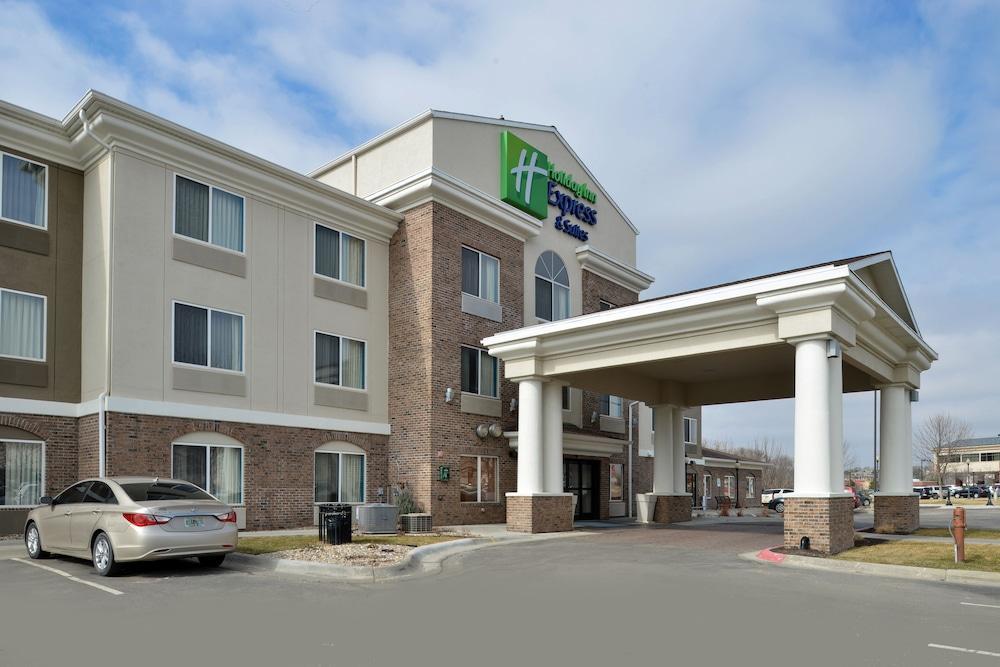 Express & West By Ihg 2*