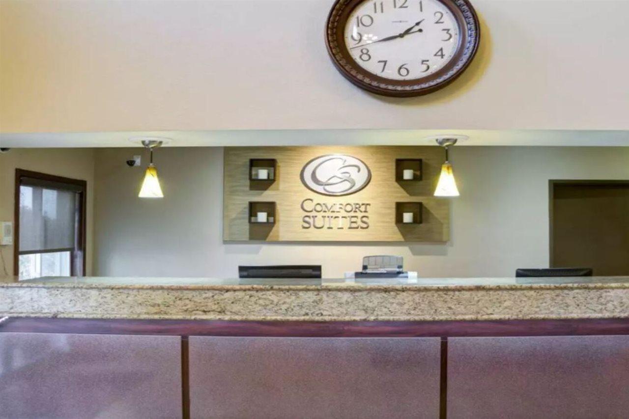 Comfort Northwest Hotel