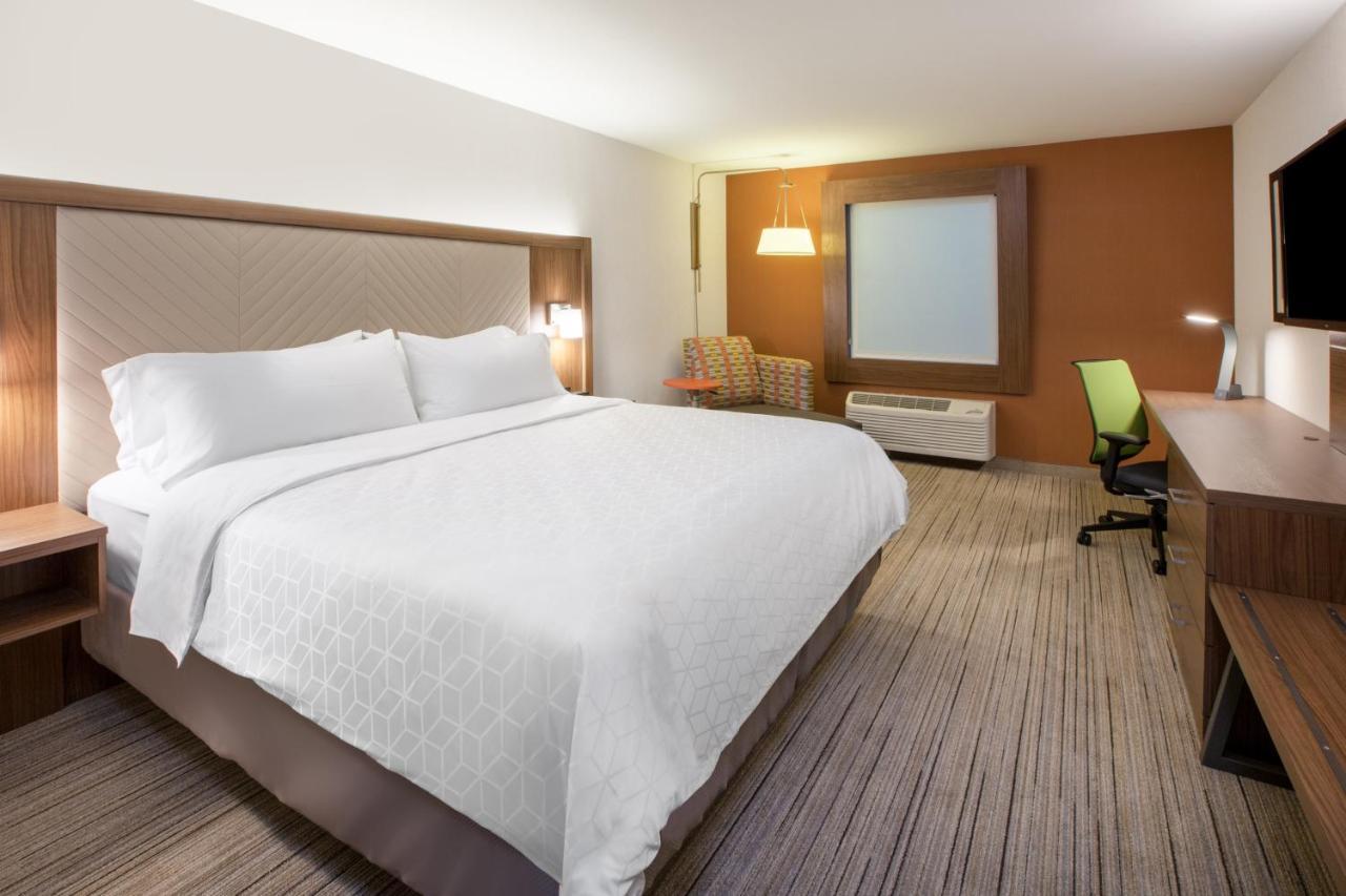 Hotel Express & - West - Elkhorn By Ihg Omaha