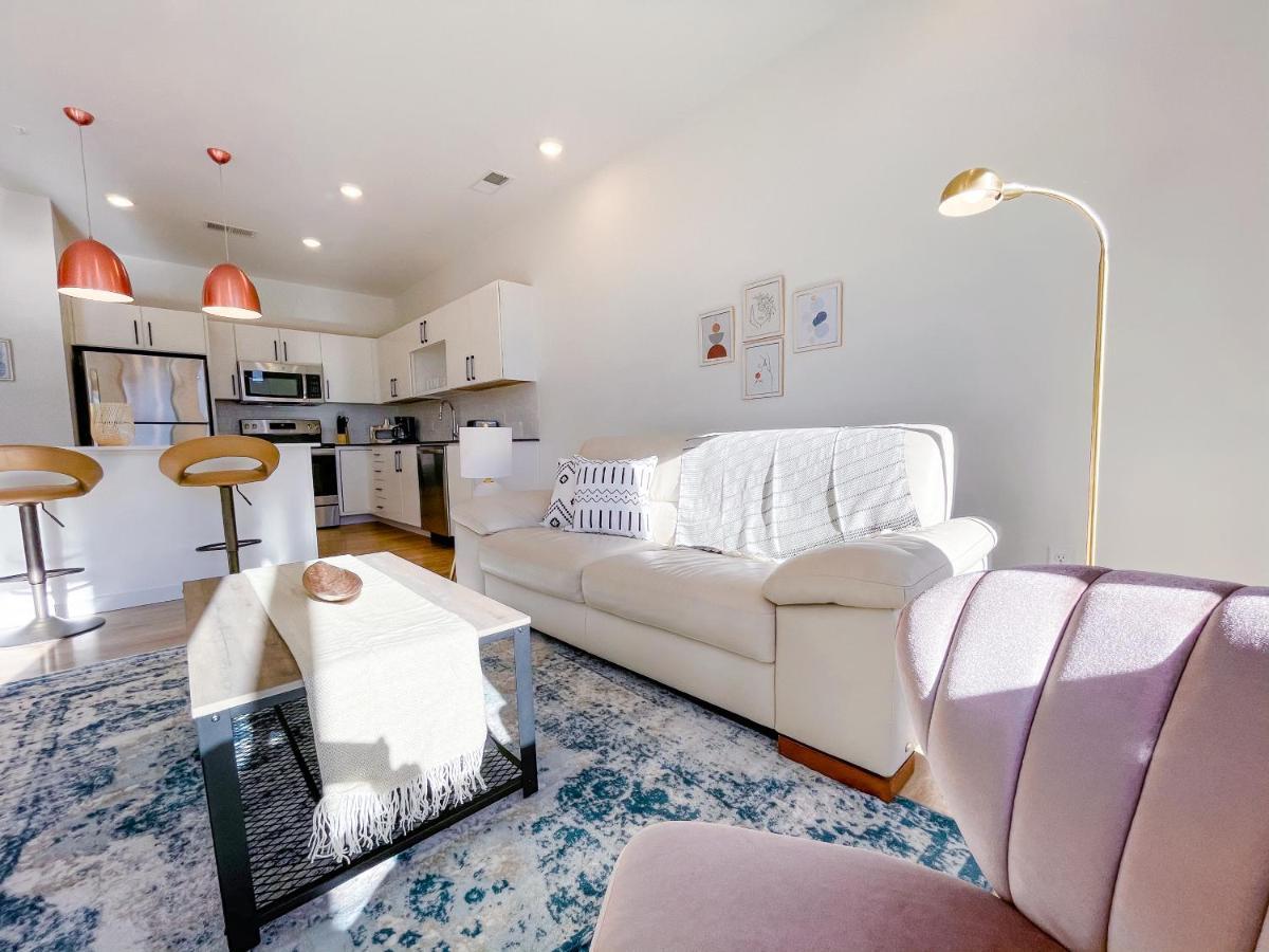 Apartment Bright 1bd/1ba Downtown