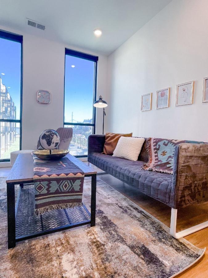 Apartment Bright 1bd/1ba Downtown Omaha