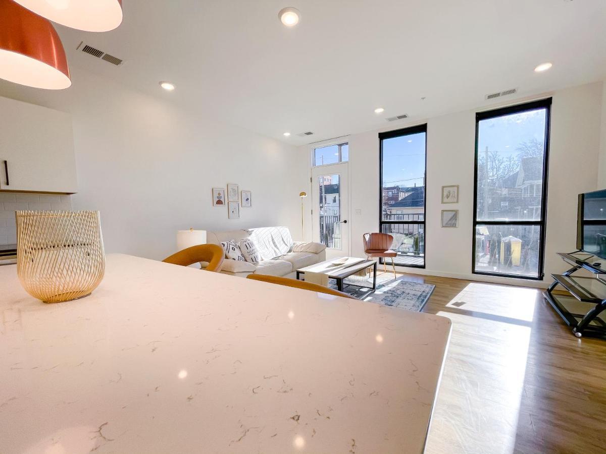 Bright 1bd/1ba Downtown Apartment Omaha