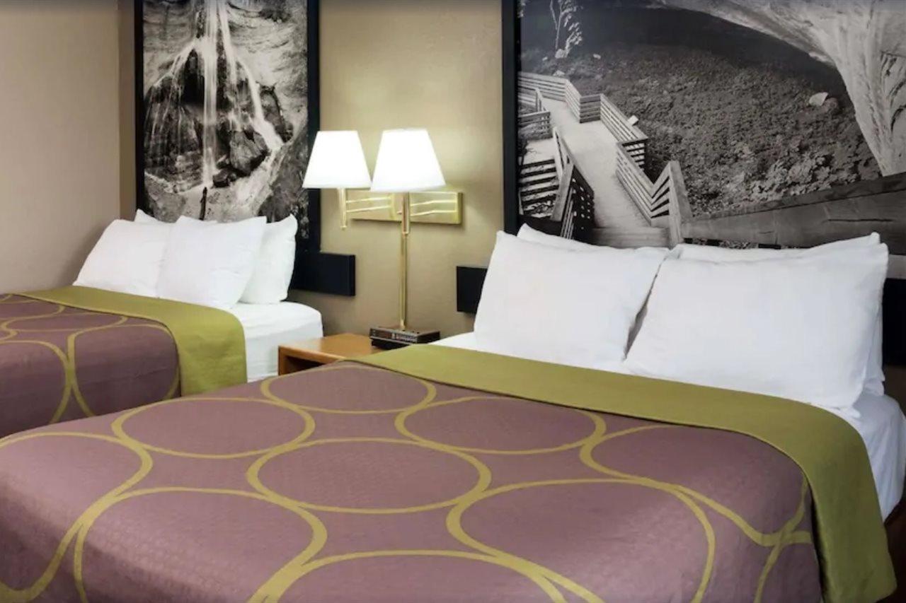 Hotel Super 8 By Wyndham Ne 2*