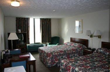 Hotel Westmont &