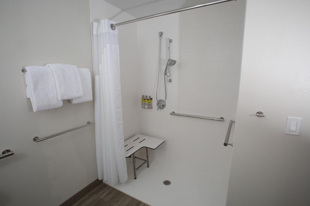Hotel Downtown - Waterpark By Ihg 3*