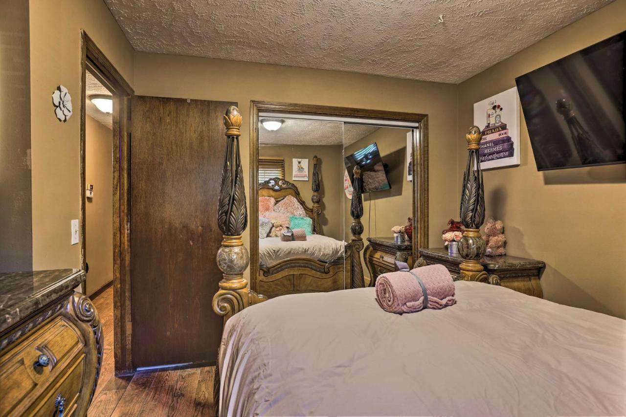 Holiday home Family-friendly Oasis About 10 Mi To Dtwn! *