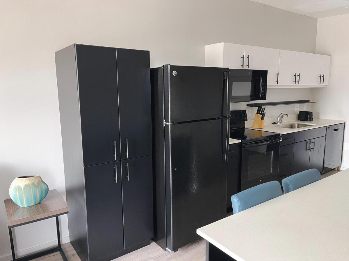 Sleepover 1bd 1ba Apartment *