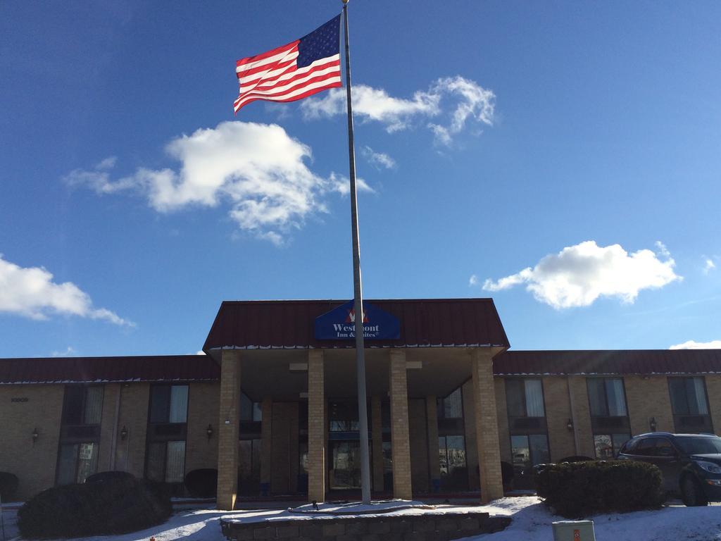 Hotel Westmont & Omaha