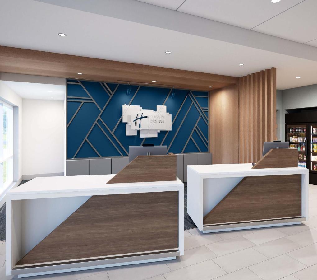 Express & By Ihg