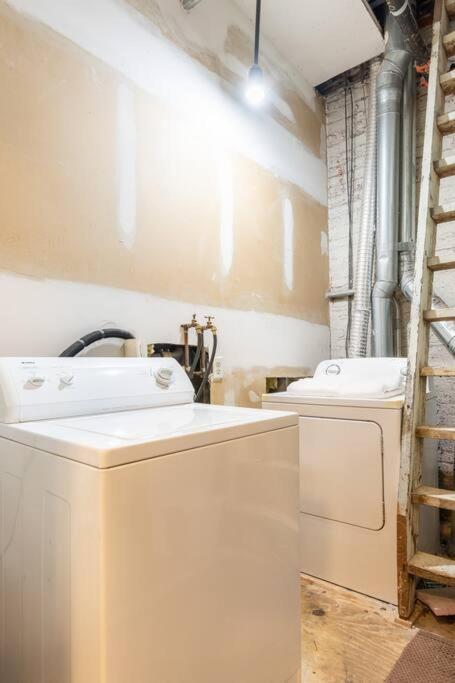 Heart Of The Old Market Sunburst Penthouse!!! Apartment Omaha