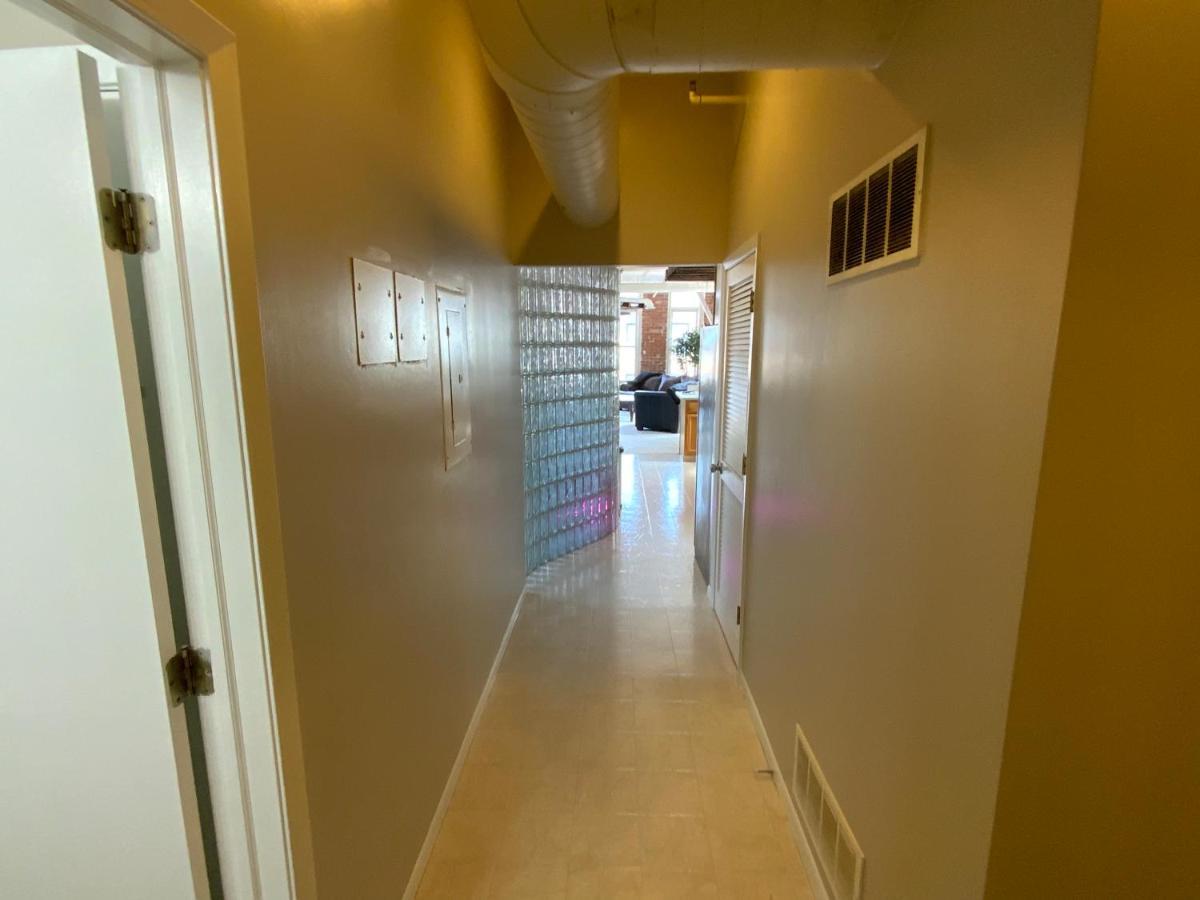 Heart Of The Old Market Sunburst Penthouse!!! *