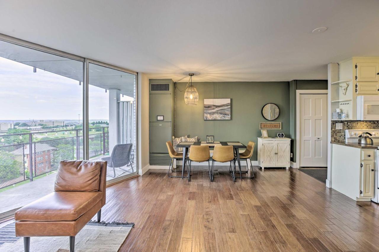 Apartment 7th-floor With Balcony And Park Views *