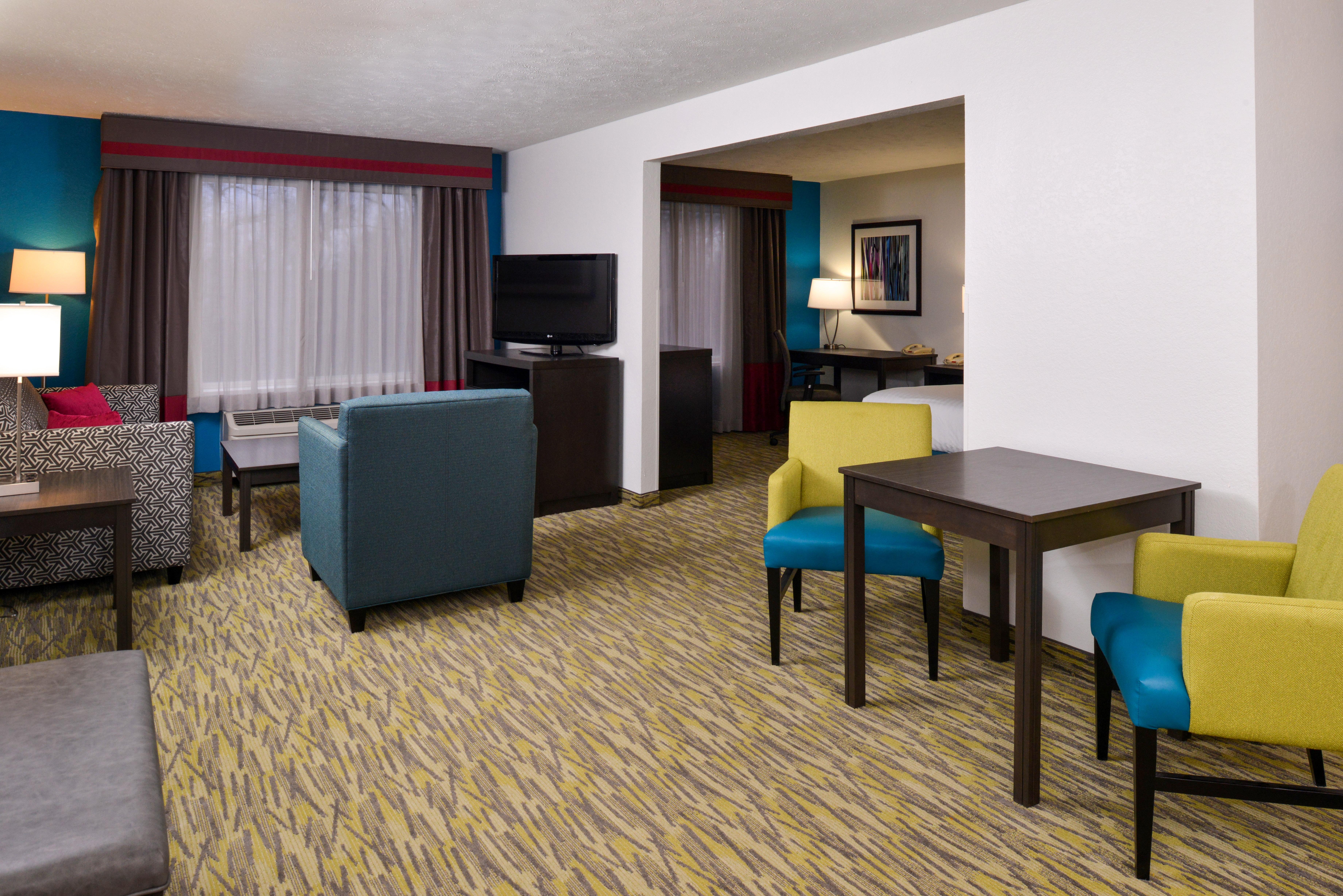 Express & West By Ihg