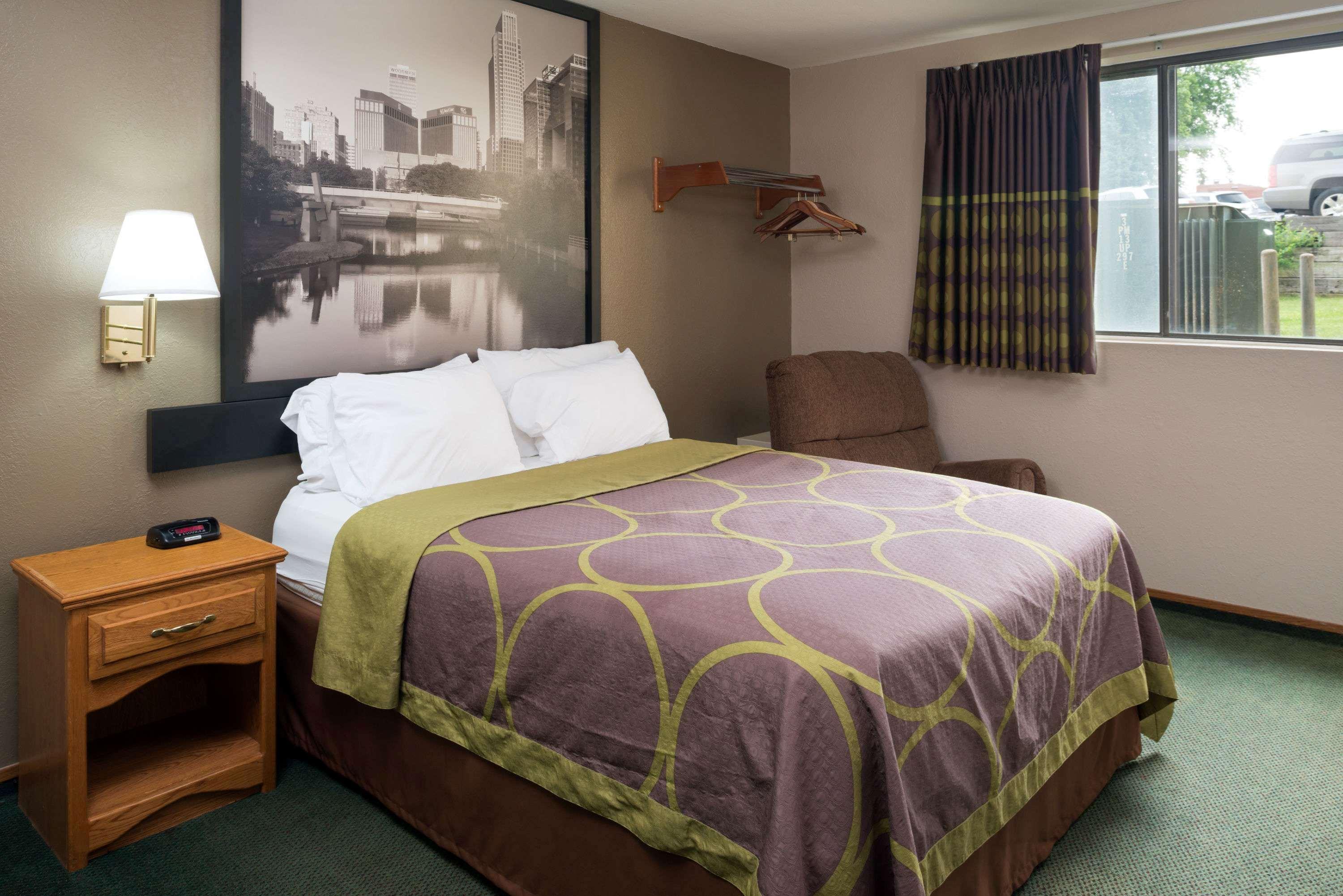 Hotel Super 8 By Wyndham Ne 2*
