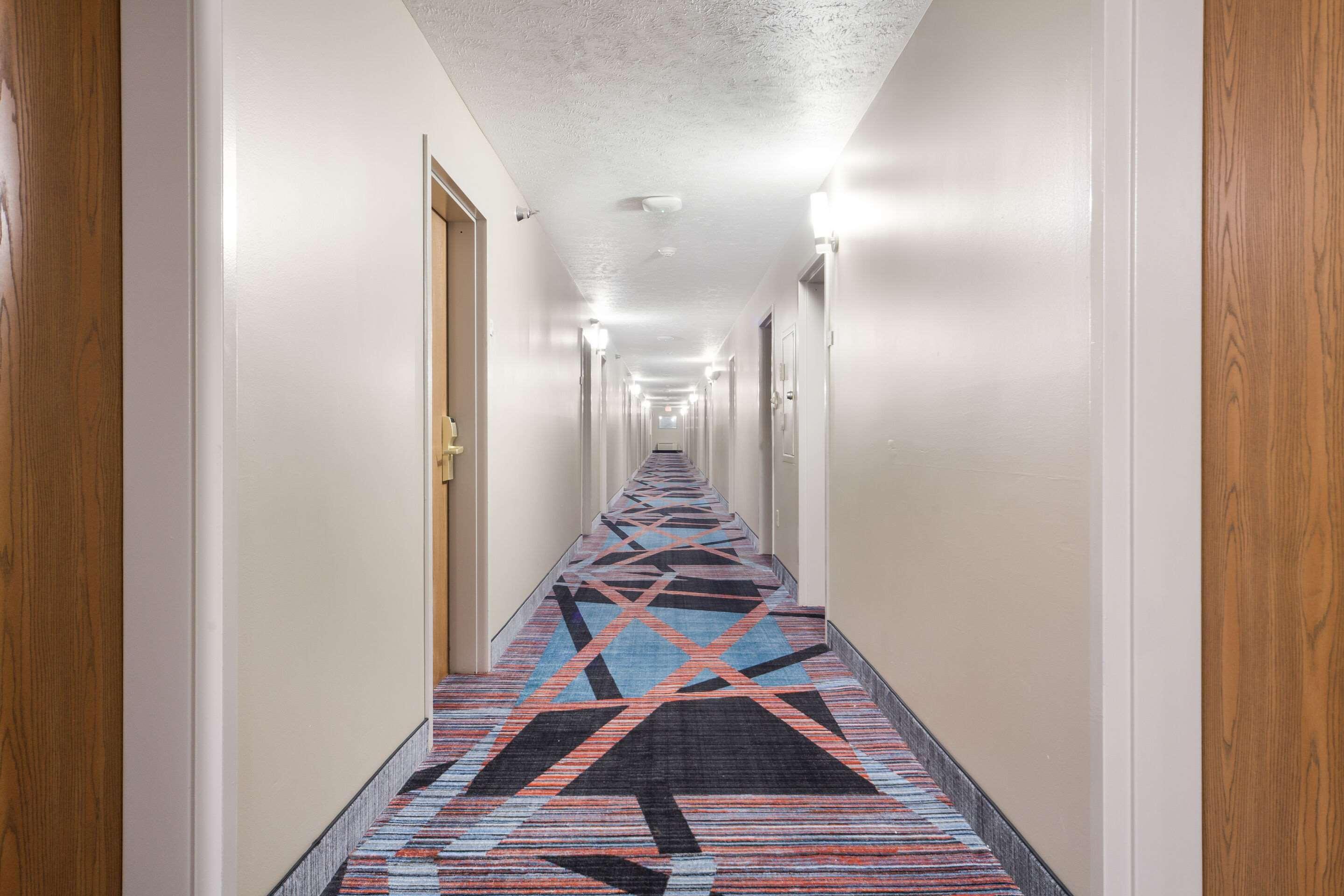 Hotel Quality & West - Ne Linclon