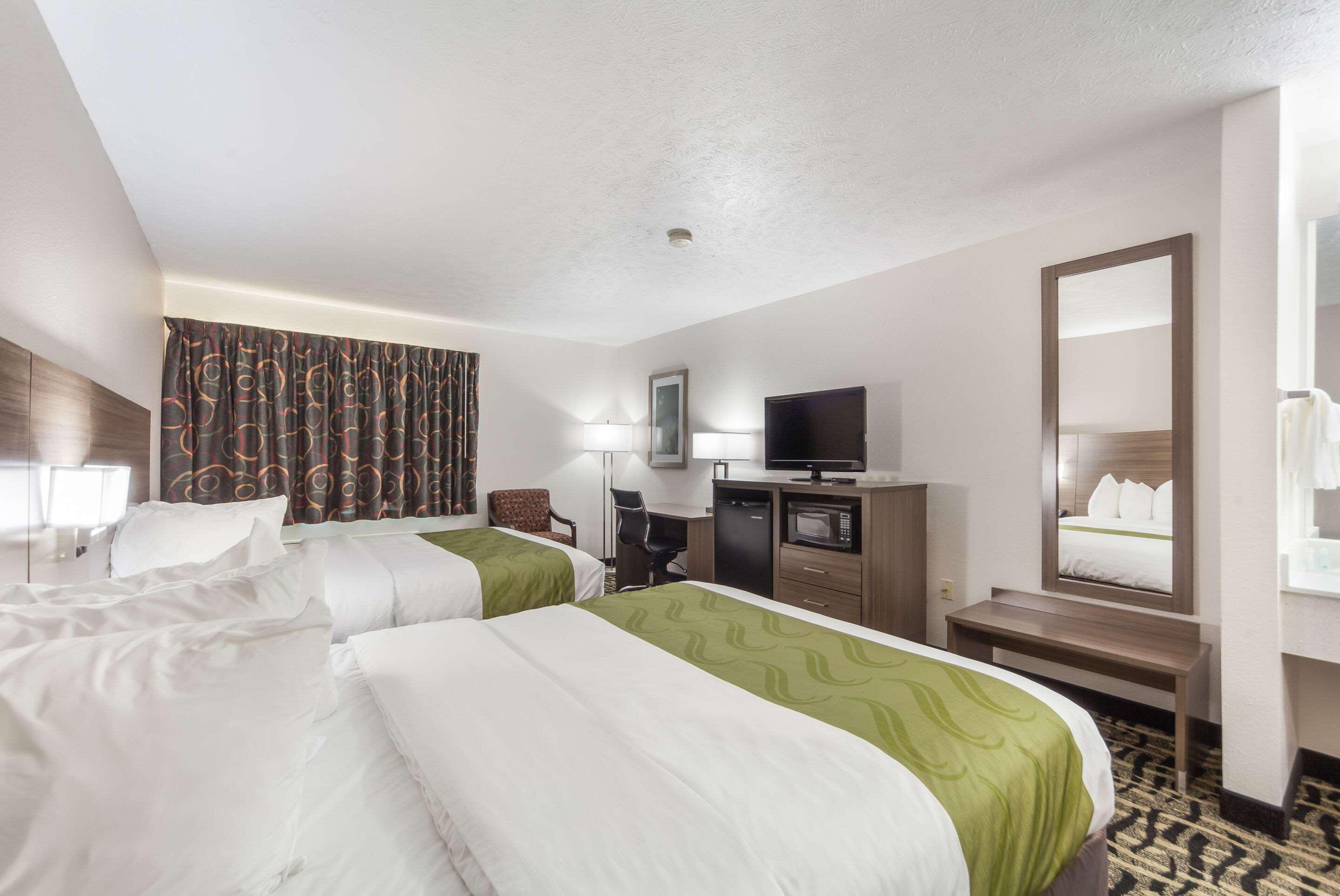 Hotel Quality & West - Ne Linclon
