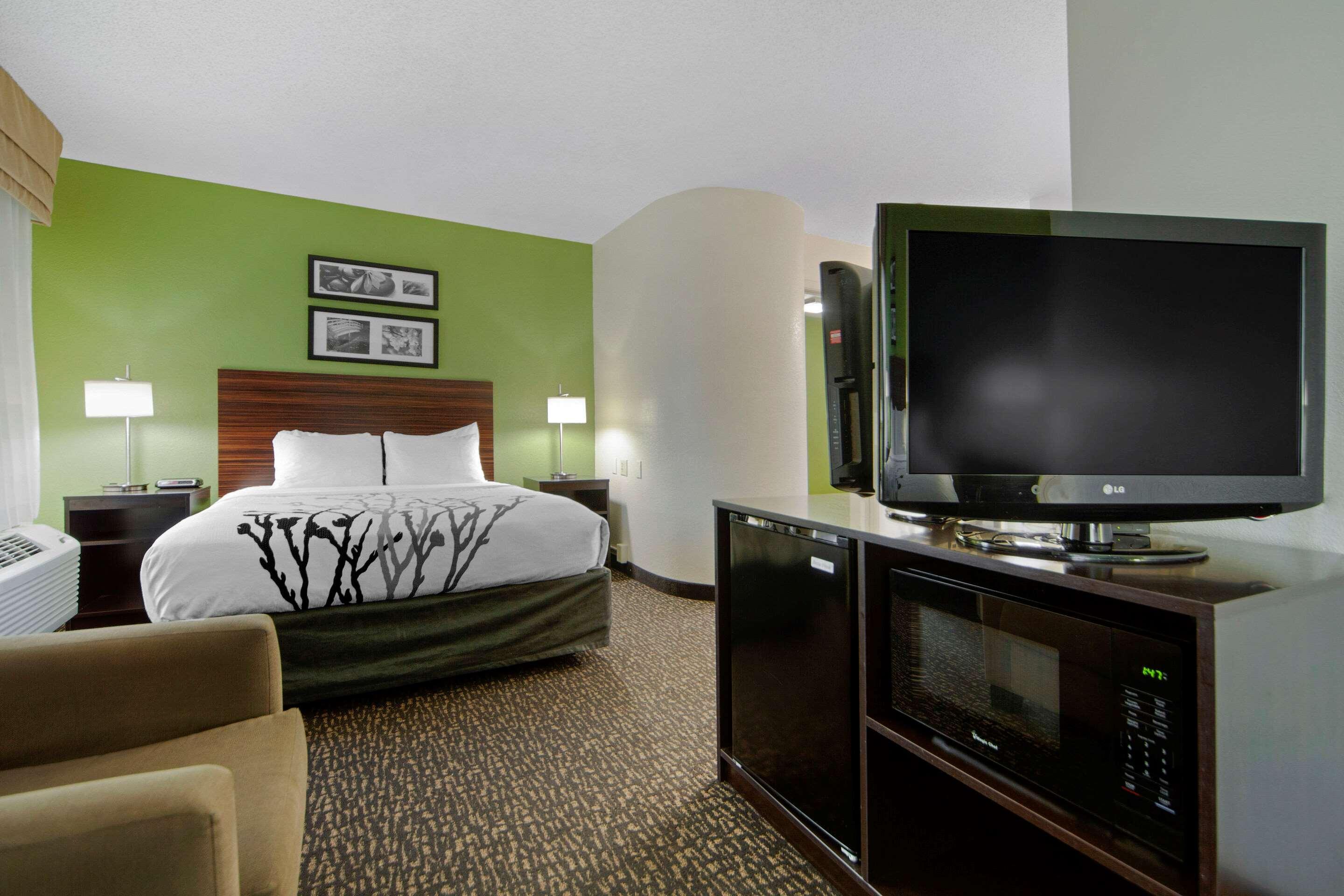 Hotel Sleep & Airport 2*