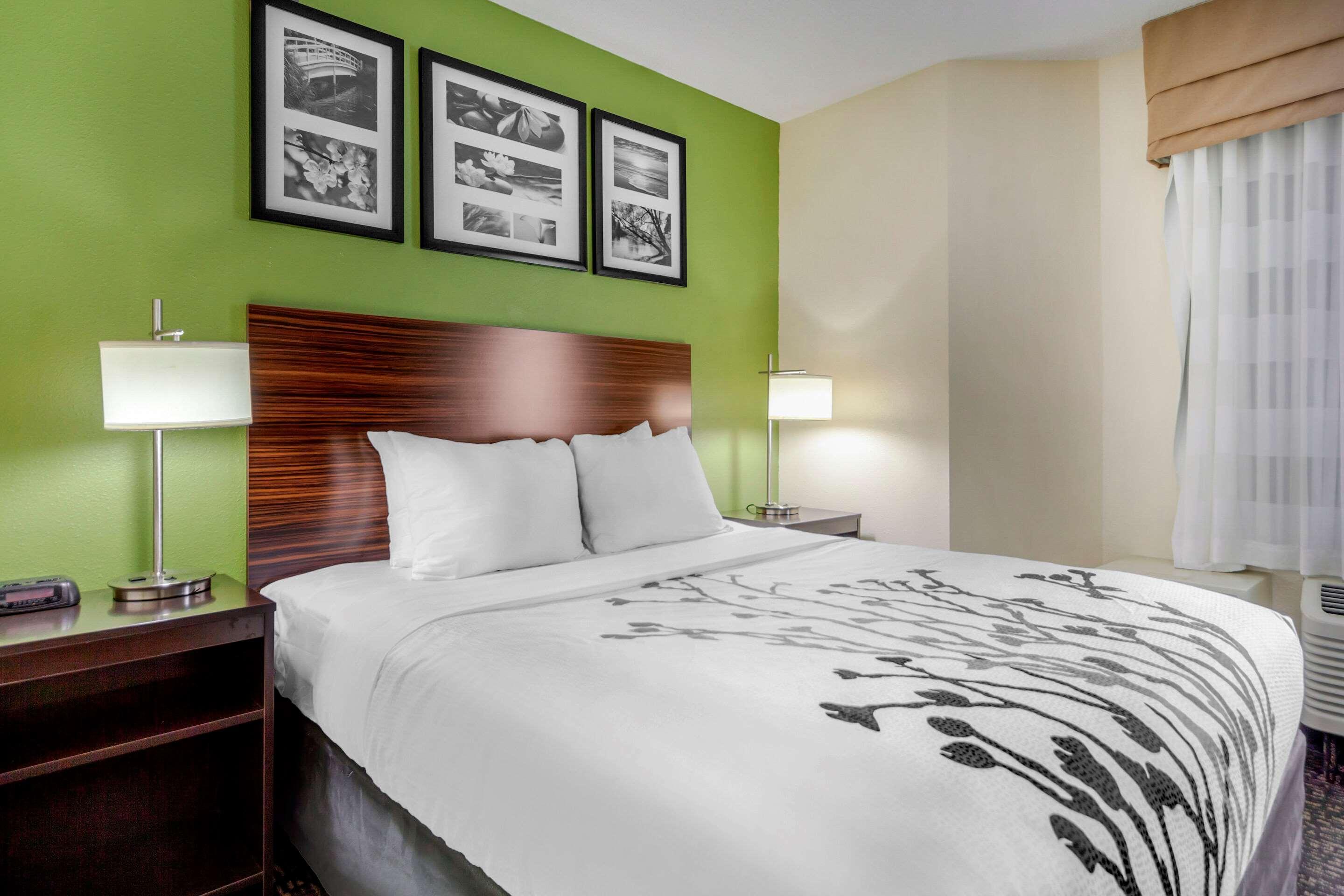 Sleep & Airport Omaha