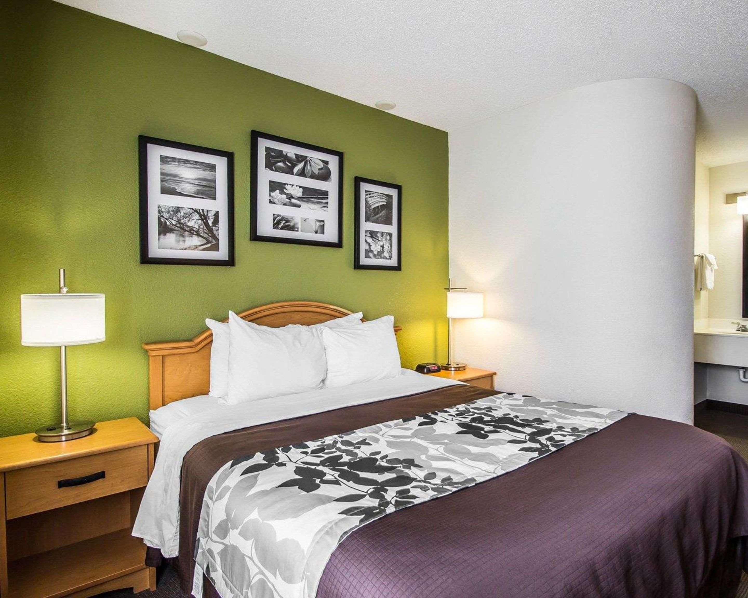 Sleep & Airport Omaha