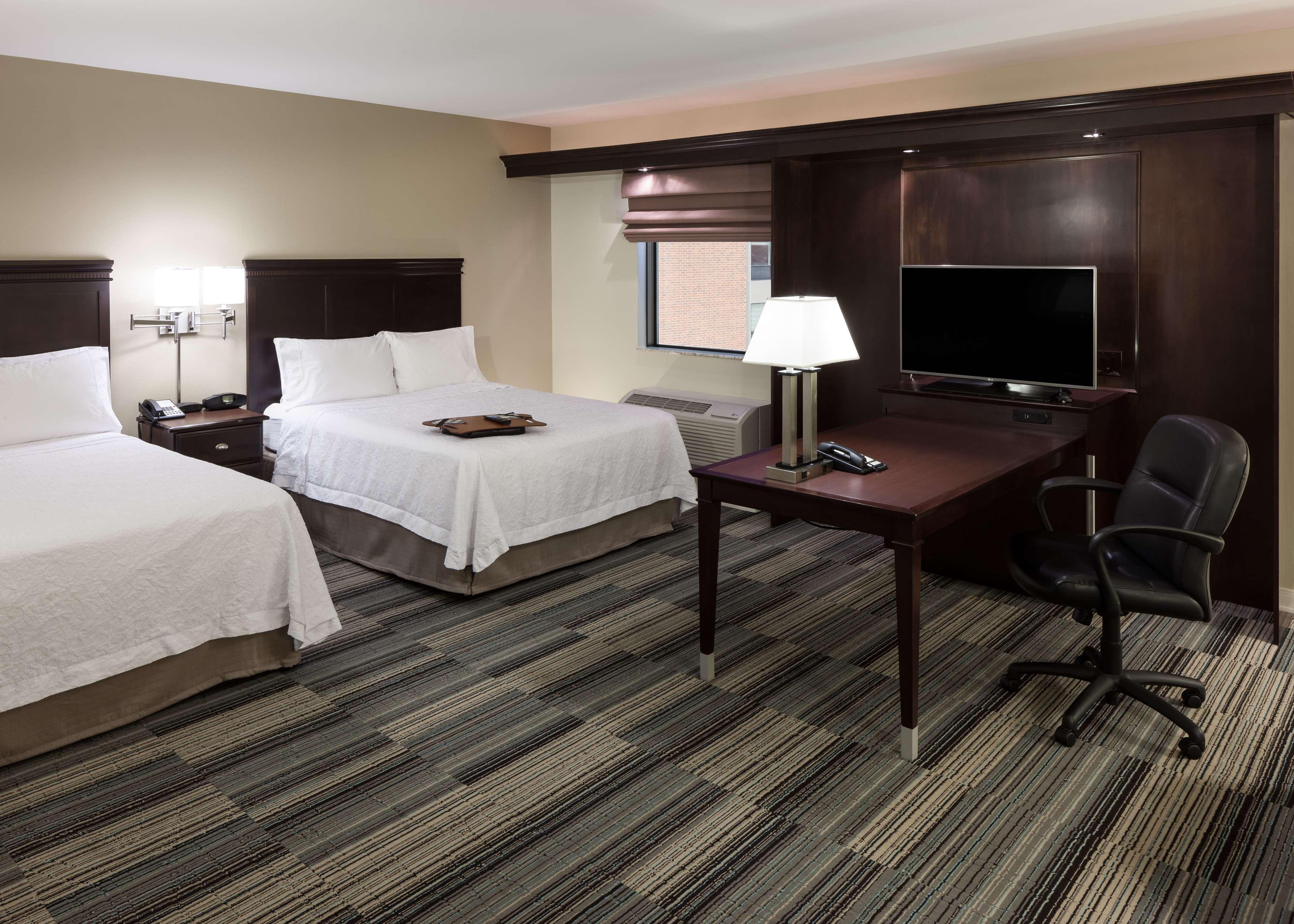 Hampton & Omaha-downtown 3* Omaha