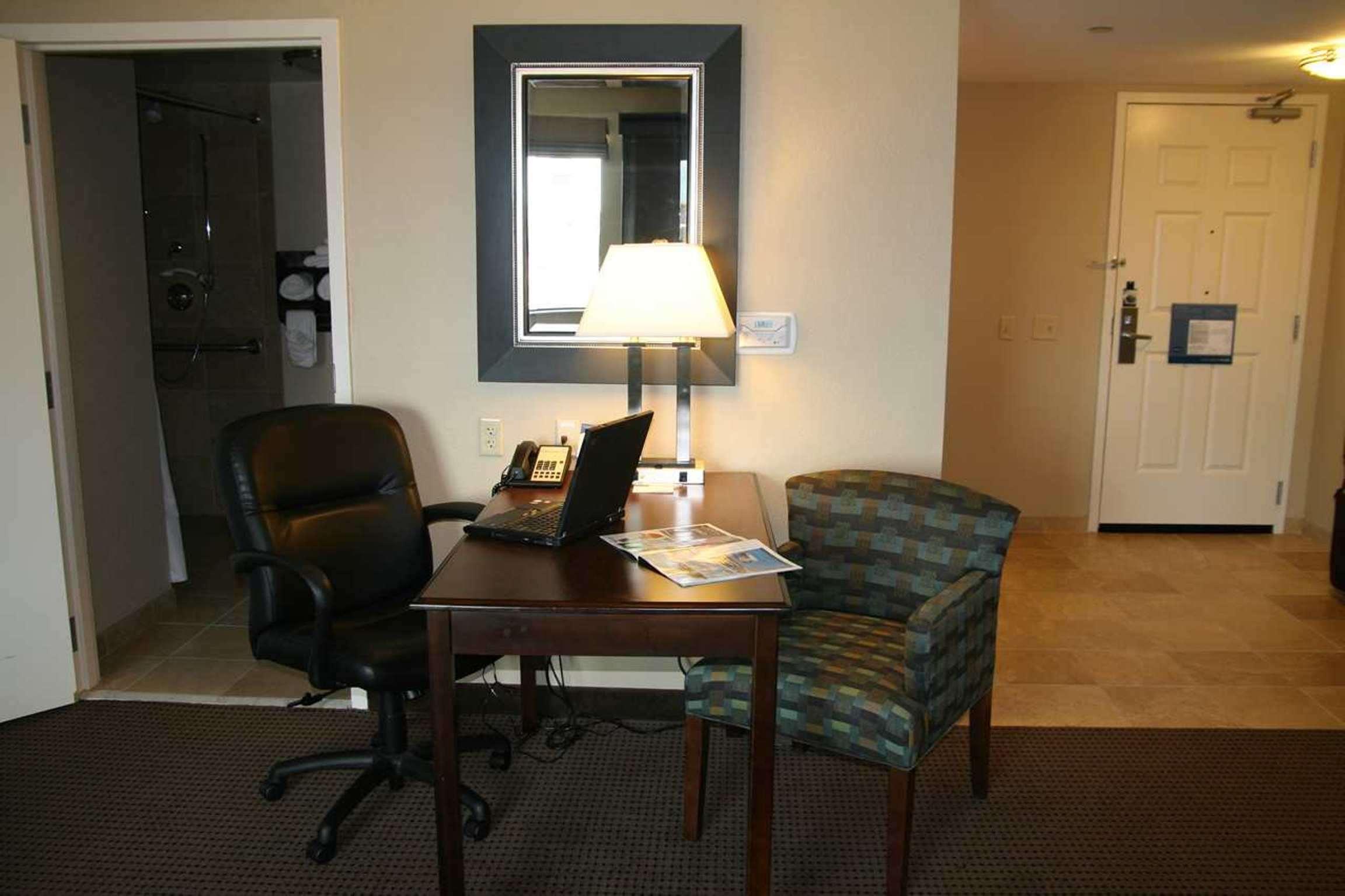 Hampton & Omaha-downtown Hotel