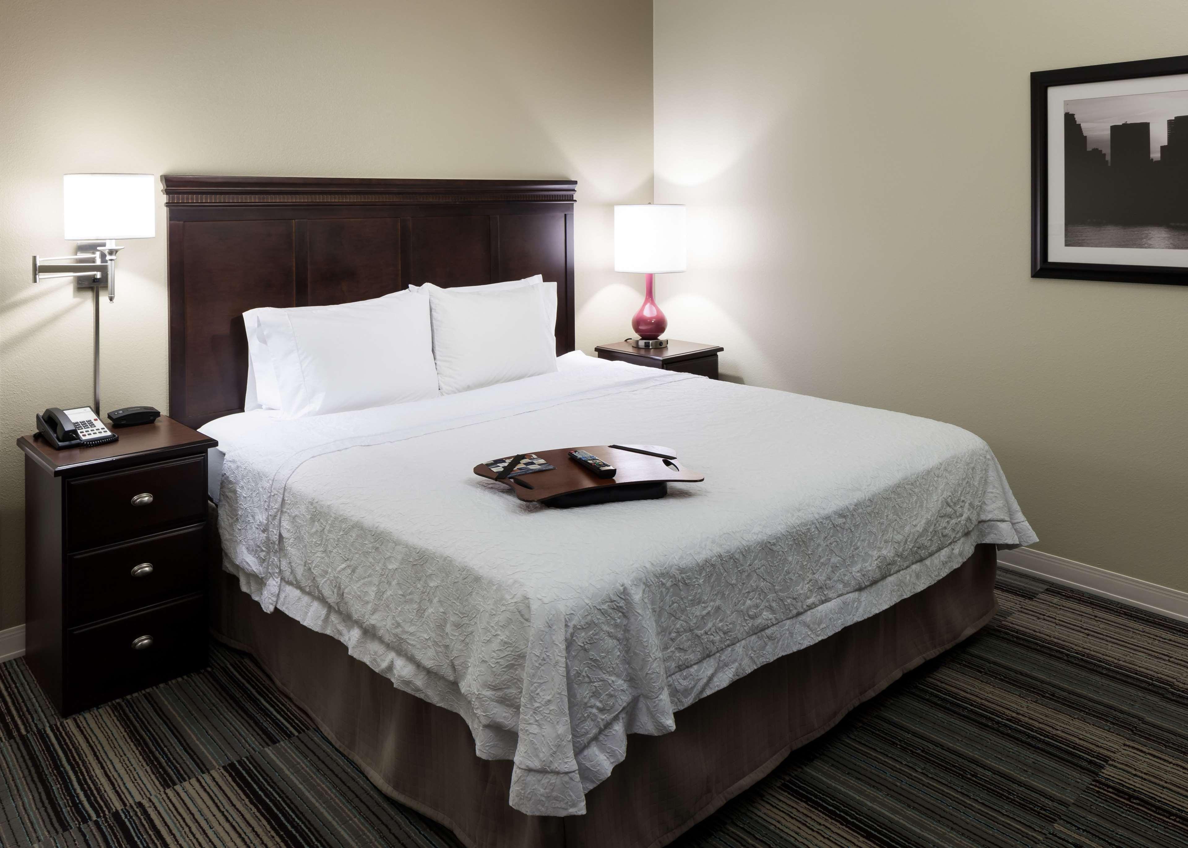 Hampton & Omaha-downtown Hotel 3*