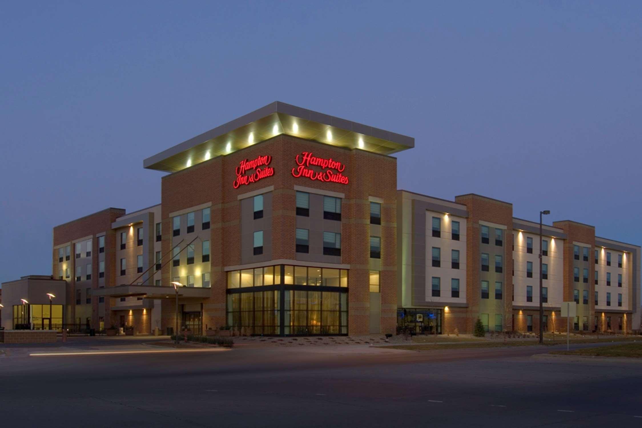 Hampton & Omaha-downtown Hotel